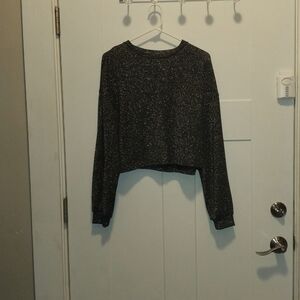 H&M Black Crop Boxy Sweatshirt